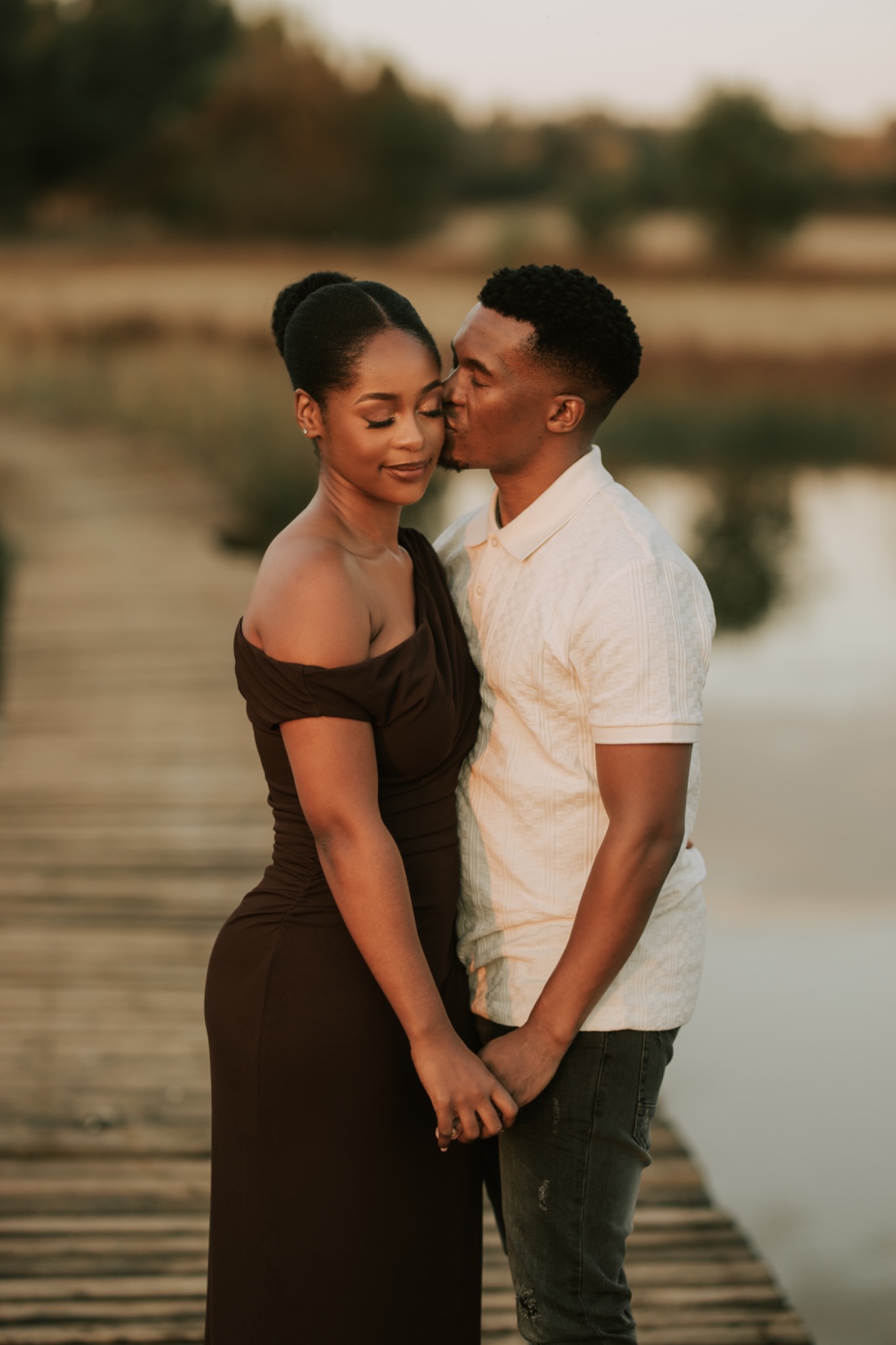 Lesego and Kgatlhiso engagement photograph